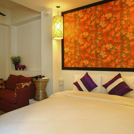 Walking Street Residence - Sha Extra Plus Чиангмай Екстериор снимка