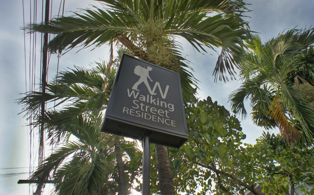 Walking Street Residence - Sha Extra Plus Чиангмай Екстериор снимка